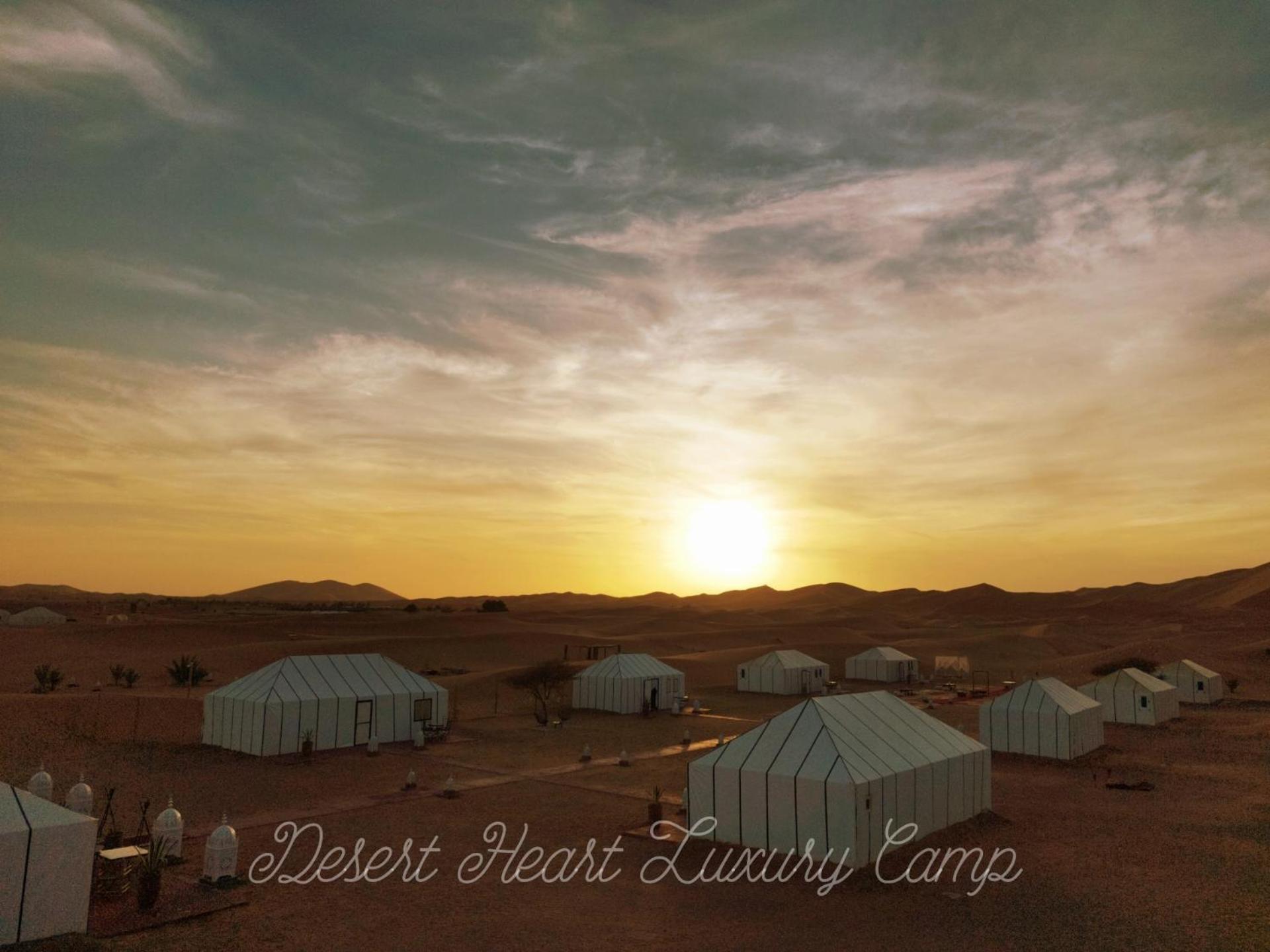 Desert Heart Luxury Camp Мерзуга Екстер'єр фото